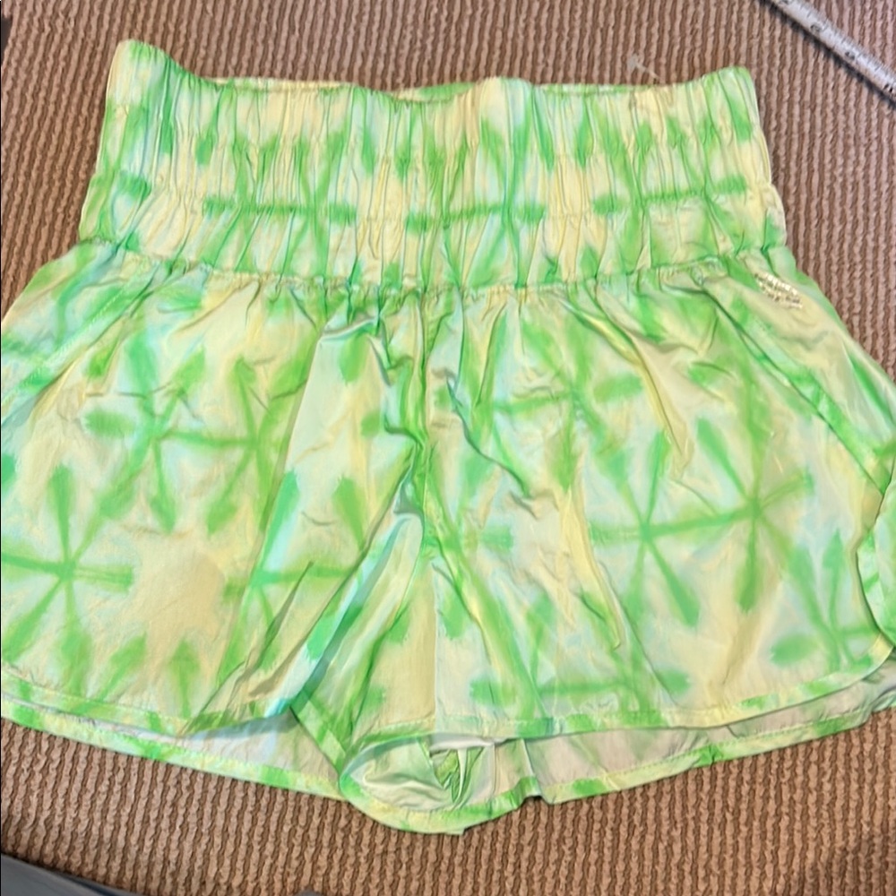 NWOT FP MOVEMENT the way home shorts in lemon lime size large